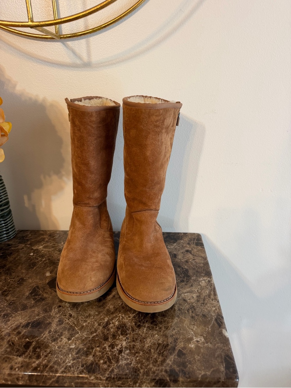 UGG Tan Suede Shearling Zip Boots Women's Size 8 mid calf